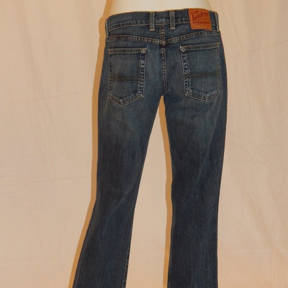 Lucky Jeans - Picture 14 of 14